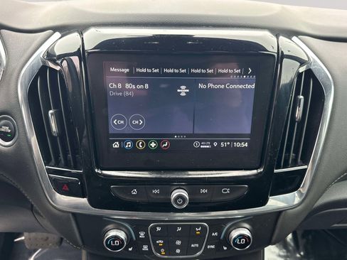 Certified 2023 Chevrolet Traverse LT image 10