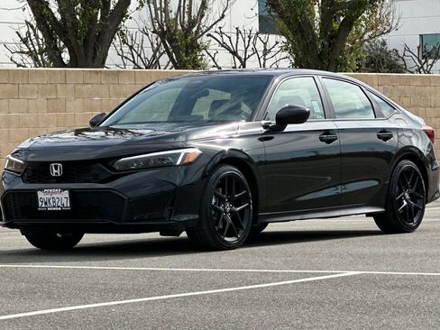 Certified 2026 Honda Civic Sport Touring image 8