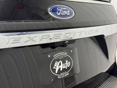 Used 2021 Ford Expedition Limited AWD/4WD image 5