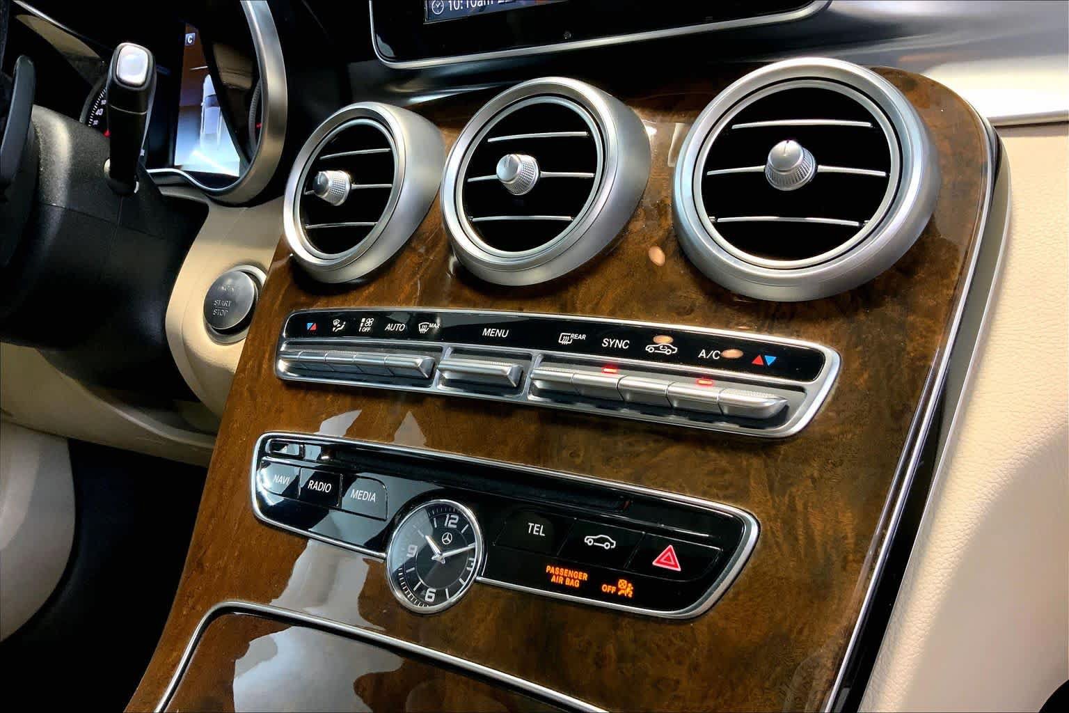 Used 2018 Mercedes-Benz C 300 4MATIC Sedan w/ Parking Assist Package image 35