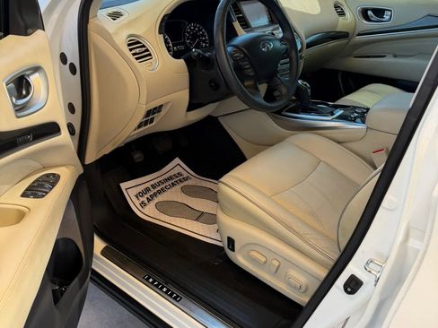 Used 2017 INFINITI QX60 FWD w/ Premium Plus Package image 8