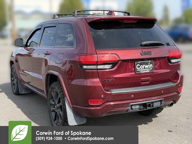 Used 2019 Jeep Grand Cherokee Altitude AWD/4WD image 15
