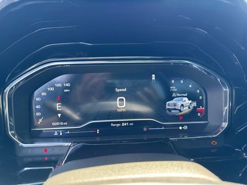 Used 2023 GMC Sierra 1500 Elevation image 13