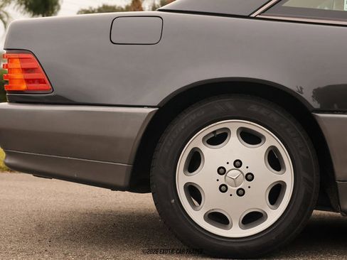 Used 1990 Mercedes-Benz 300 SL image 60
