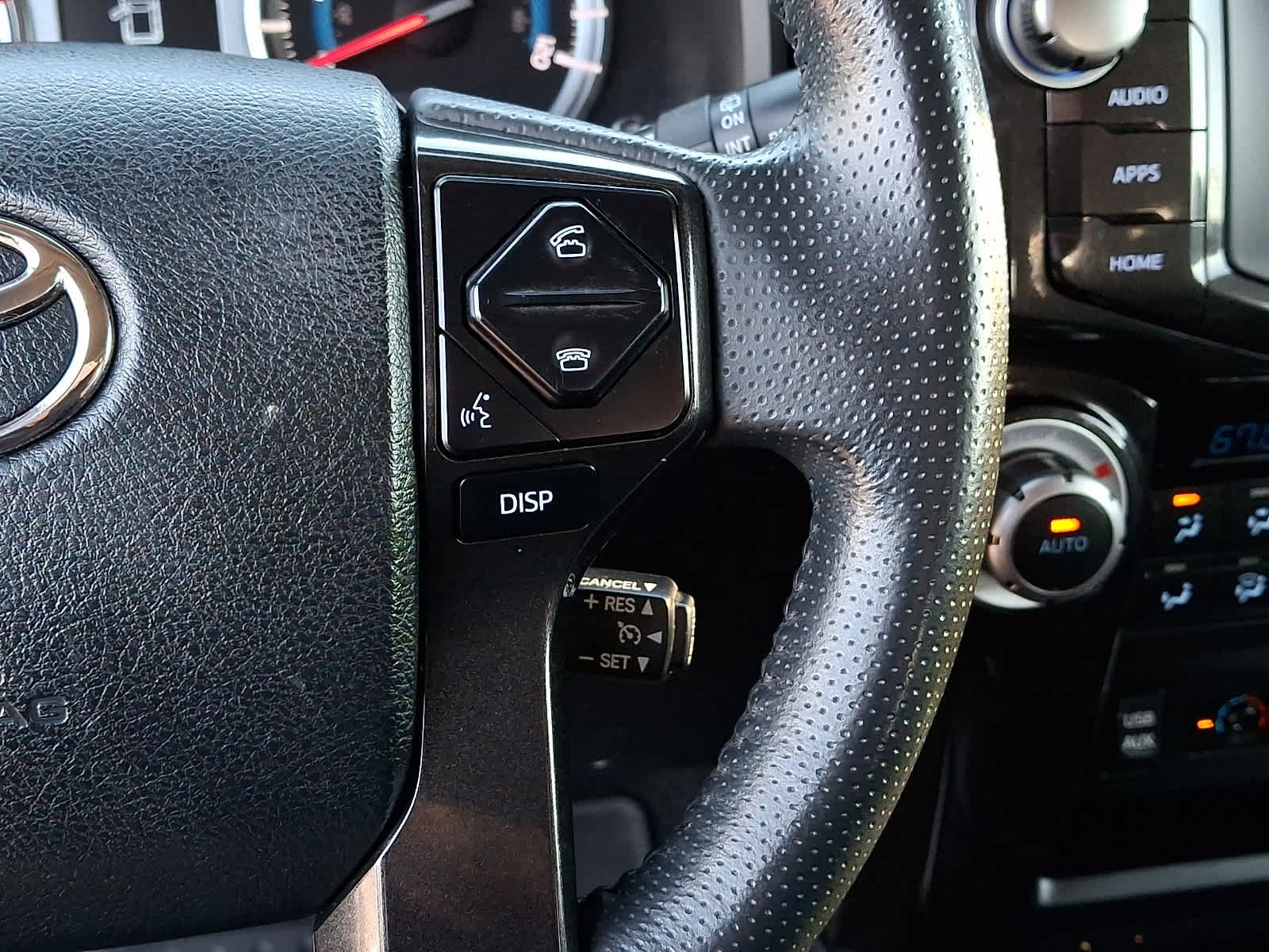 Used 2019 Toyota 4Runner Limited AWD/4WD image 26