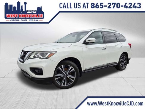 Used 2019 Nissan Pathfinder Platinum AWD/4WD image 1