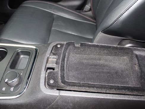 Used 2013 Dodge Durango R/T w/ Leather Interior Group AWD/4WD image 78