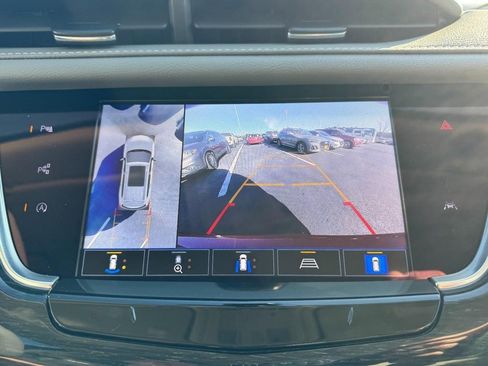 Used 2021 Cadillac XT6 Premium Luxury image 23