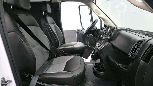 Used 2026 RAM ProMaster 2500 w/ Convenience Group FWD image 11