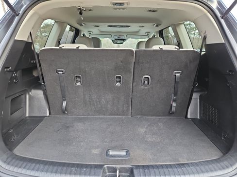 Used 2024 Kia Telluride S w/ S Sunroof Package image 19