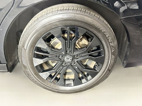 Used 2025 Honda Odyssey Sport-L image 11
