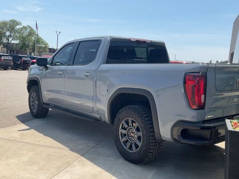 Used 2024 GMC Sierra 1500 AT4X AWD/4WD image 7