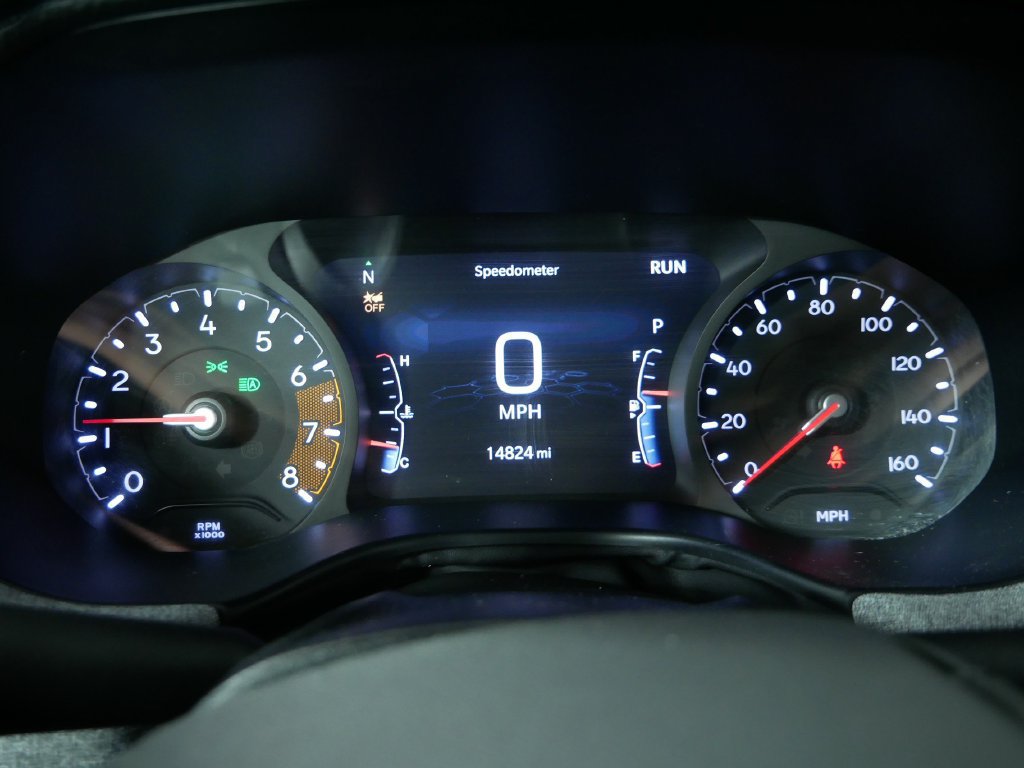 Used 2025 Jeep Compass Latitude AWD/4WD image 27