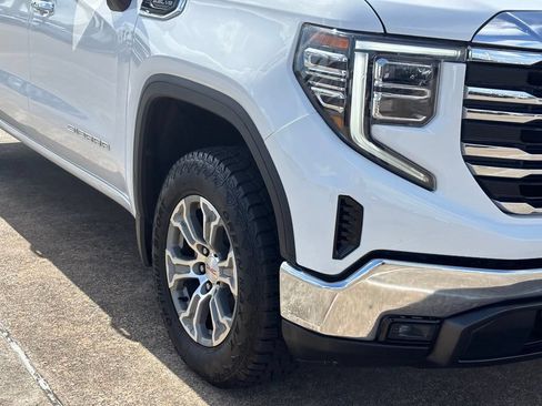 Used 2024 GMC Sierra 1500 SLT AWD/4WD image 71