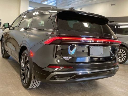 New 2025 Lincoln Nautilus Black Label w/ Jet Appearance Package image 5