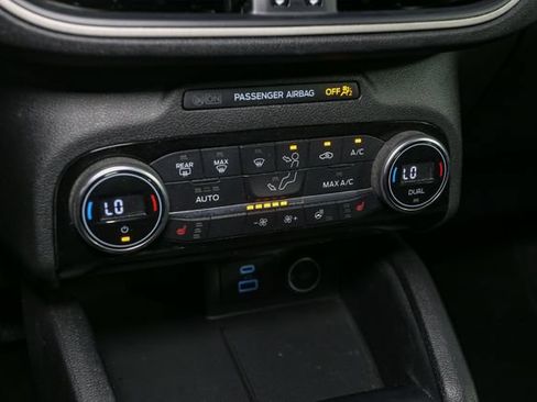Used 2021 Ford Escape SE w/ Convenience Package AWD/4WD image 25