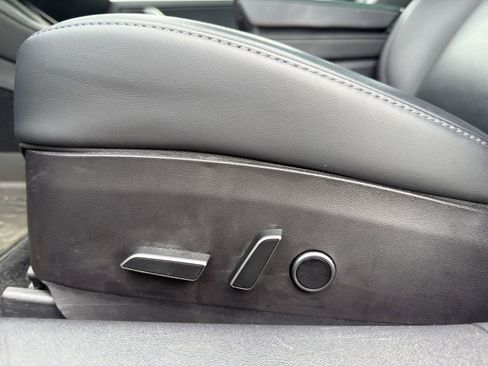 Used 2023 Tesla Model 3 Standard Range RWD image 12