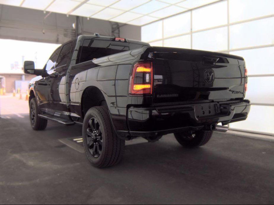 Used 2024 RAM 2500 Laramie w/ Night Edition AWD/4WD image 6