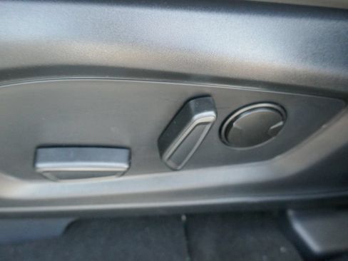 New 2026 Ford Explorer Active w/ Active Comfort Package AWD/4WD image 17
