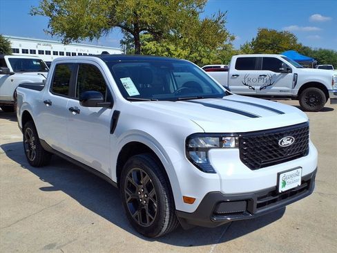 New 2025 Ford Maverick XLT w/ XLT Luxury Package image 3