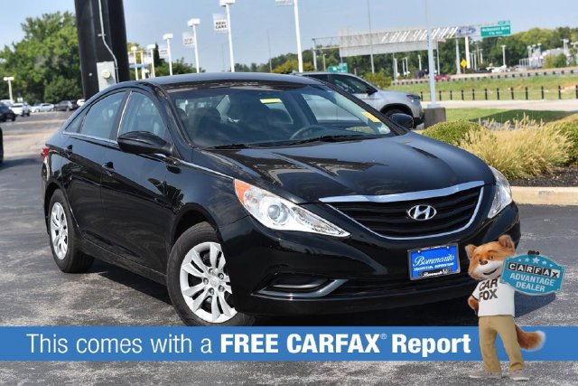 Used 2011 Hyundai Sonata GLS FWD image 2