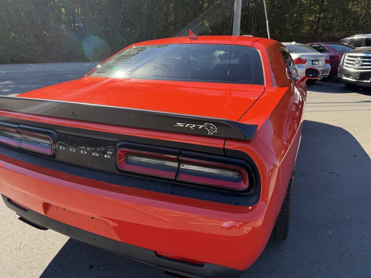 Used 2016 Dodge Challenger SRT Hellcat RWD image 6