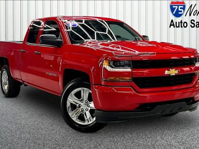 Used 2017 Chevrolet Silverado 1500 Custom w/ Custom Convenience Package