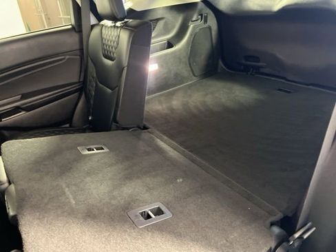 Used 2024 Ford Edge Titanium AWD/4WD image 30