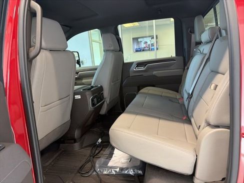 New 2026 GMC Sierra 3500 SLT w/ SLT Premium Package AWD/4WD image 21
