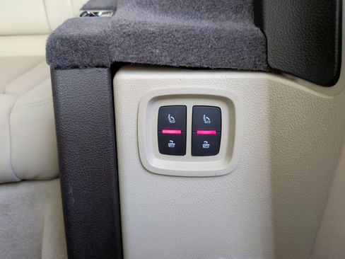 Used 2017 Audi Q7 2.0T Premium Plus image 41