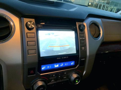 Used 2016 Toyota Tundra Limited image 28
