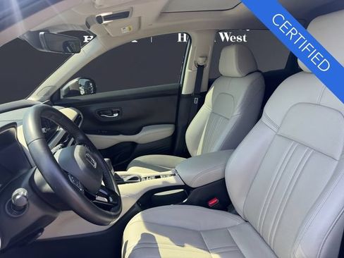 Used 2025 Honda HR-V EX-L image 9