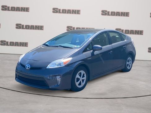 Used 2012 Toyota Prius Four w/ Deluxe Solar Roof Pkg FWD image 1