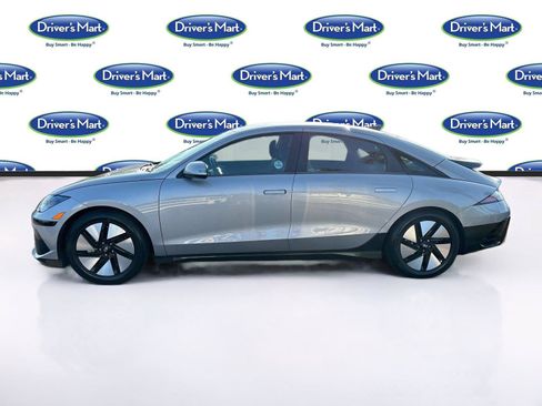 Used 2023 Hyundai Ioniq 6 SE w/ Cargo Package RWD image 4
