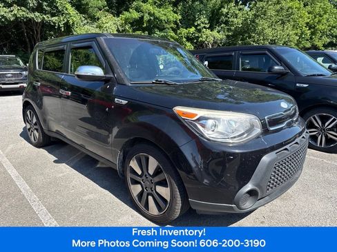 Used 2014 Kia Soul ! w/ Sun & Sound Package FWD image 4