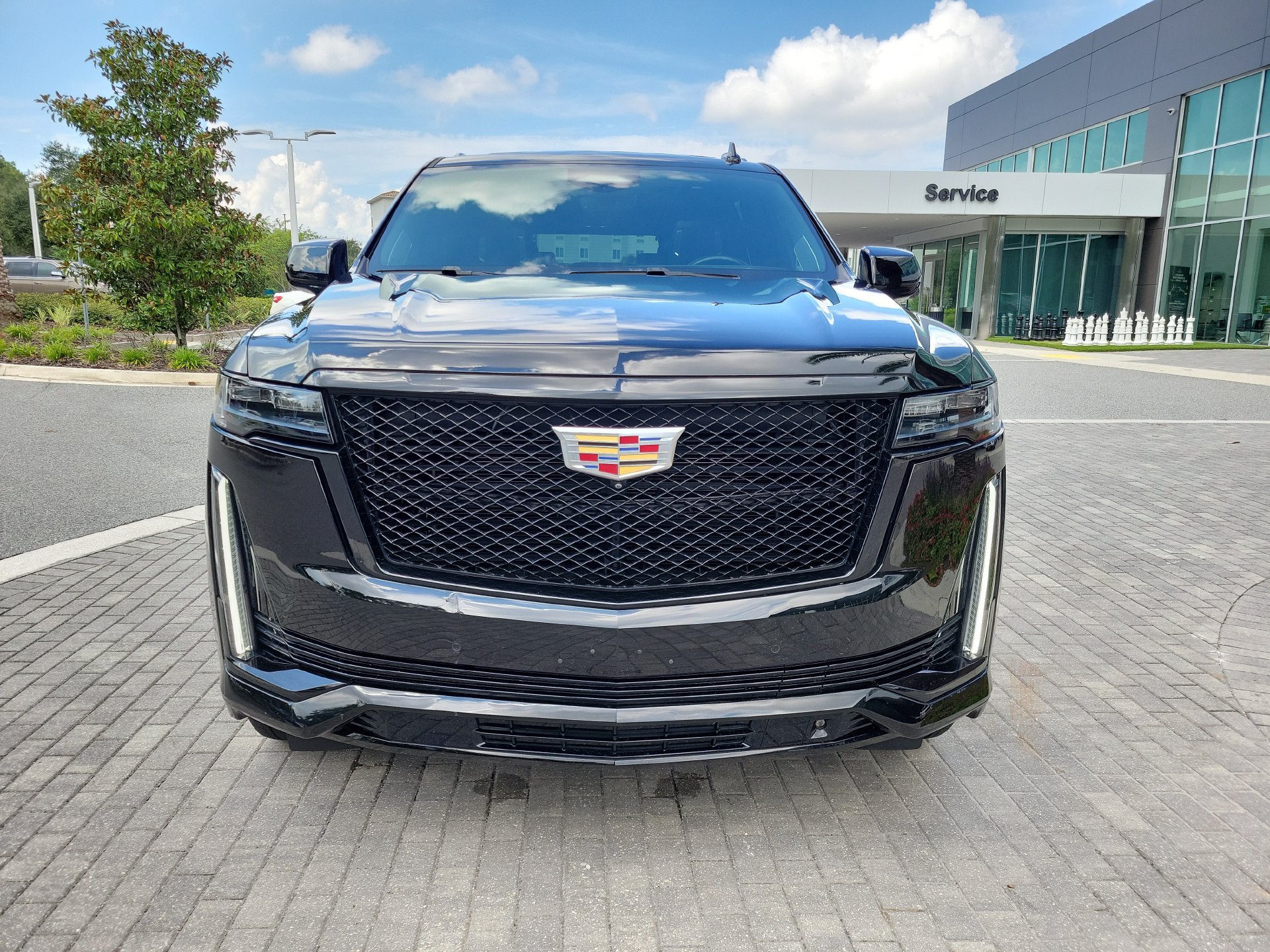 Used 2022 Cadillac Escalade ESV Sport w/ Touring Package AWD/4WD image 9