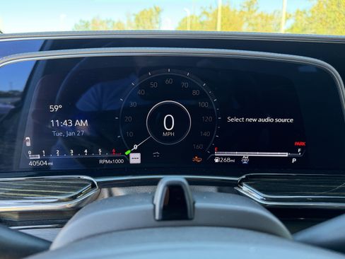 Certified 2022 Cadillac Escalade Premium Luxury w/ Performance Package image 33