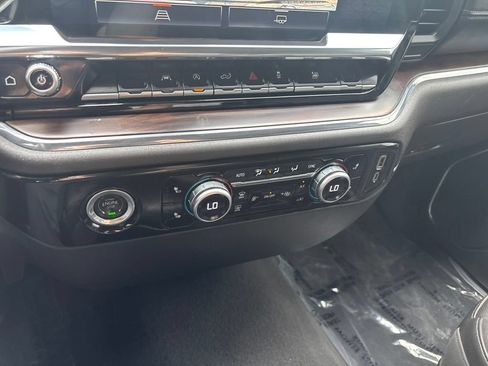 Used 2024 GMC Sierra 1500 SLT RWD image 26