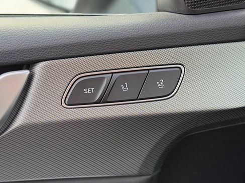 Used 2024 Hyundai Palisade SEL w/ Premium Package image 20