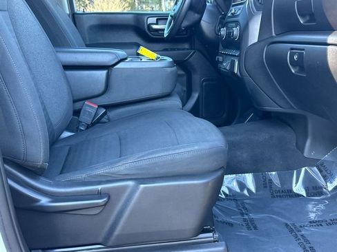 Used 2024 Chevrolet Silverado 2500 Custom w/ Custom Convenience Package image 13