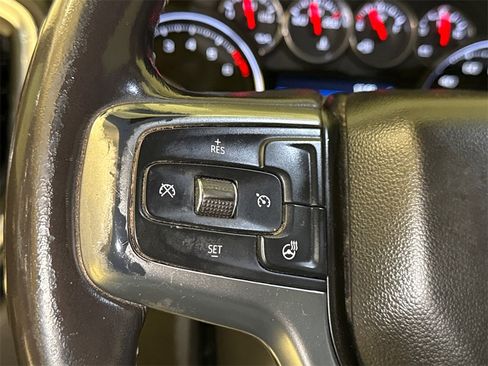 Used 2020 Chevrolet Silverado 1500 LT w/ Texas Edition image 31