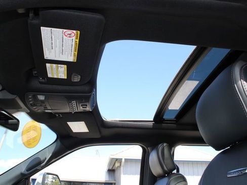 Used 2022 Ford F250 Platinum w/ Tremor Off-Road Package image 27