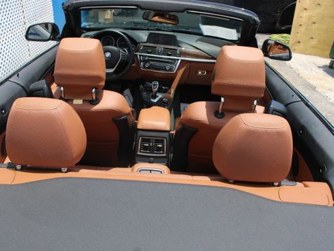 Used 2017 BMW 430i Convertible RWD image 34