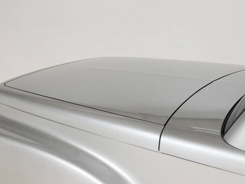 Used 2004 Chevrolet SSR w/ Preferred Equipment Group image 20