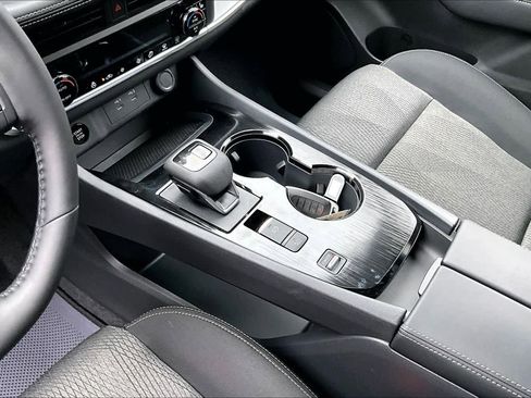 New 2026 Nissan Rogue SV image 7