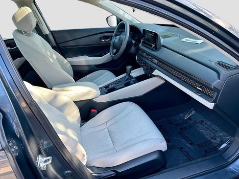 Used 2024 Honda Accord EX image 27