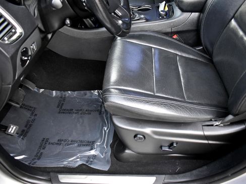 Used 2020 Dodge Durango R/T image 24