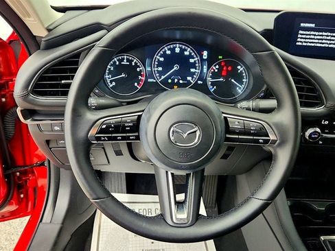 Used 2025 MAZDA MAZDA3 s FWD image 15
