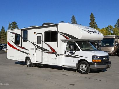 Used 2018 Chevrolet Express 4500 w/ RV Package