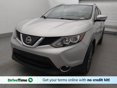 Used 2019 Nissan Rogue Sport SV w/ Technology Package FWD image 1